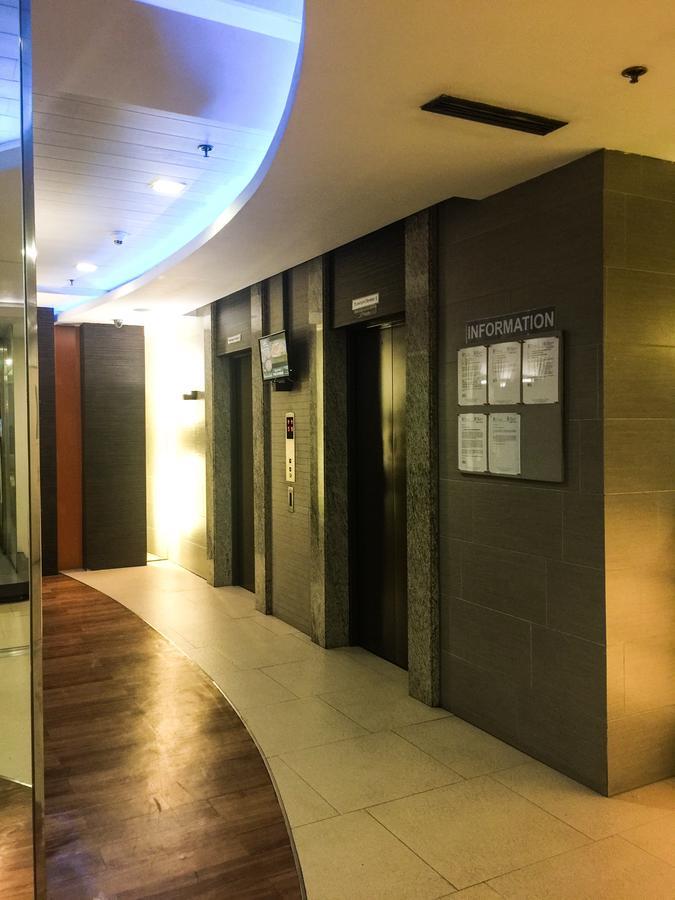 Antel Serenity Suites At Poblacion Makati Makati City Zewnętrze zdjęcie